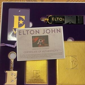 Elton John Gold Gift Set